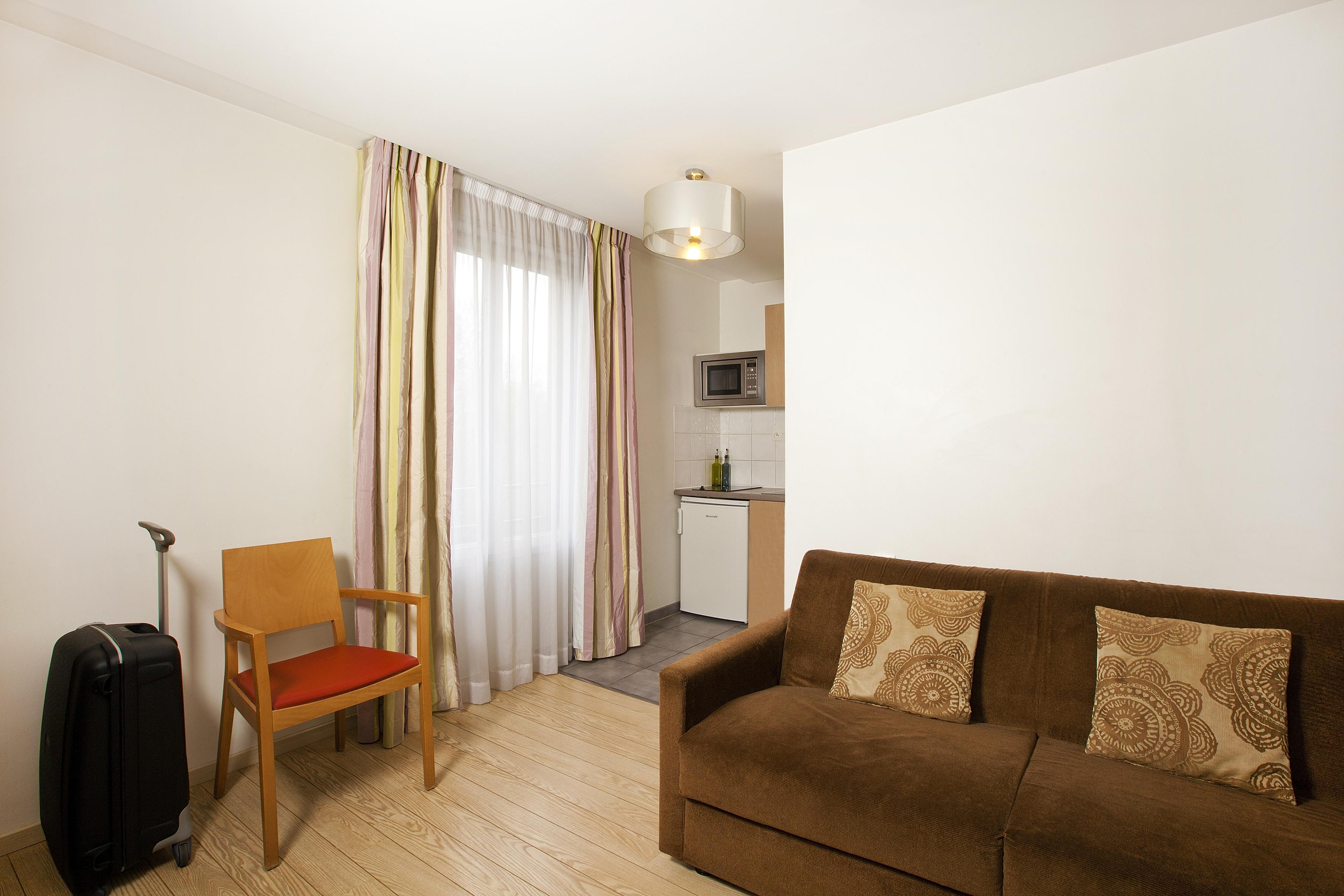 Residhome Paris Saclay " Bures Sur Yvette " Eksteriør billede