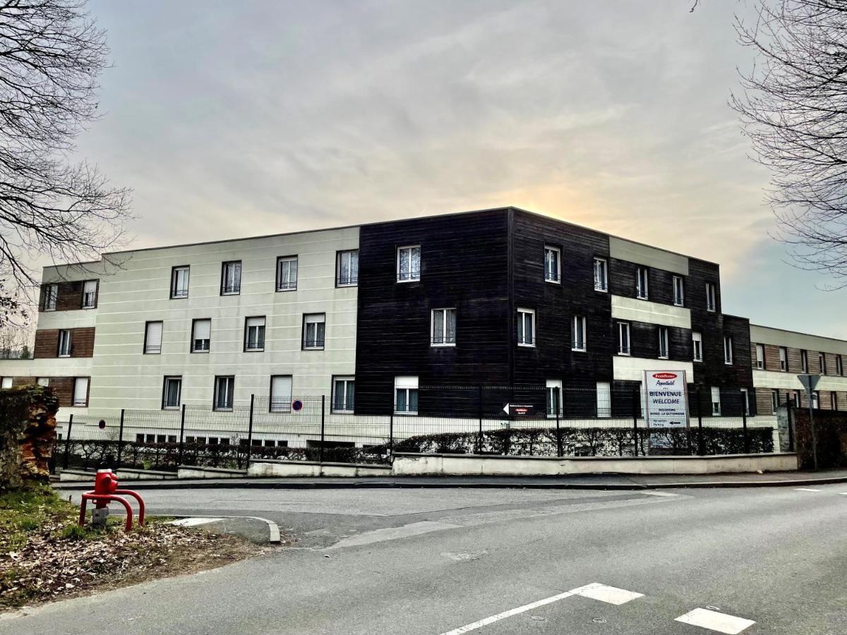 Residhome Paris Saclay " Bures Sur Yvette " Eksteriør billede
